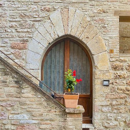 Assisi Anfiteatro Romano Εξωτερικό φωτογραφία