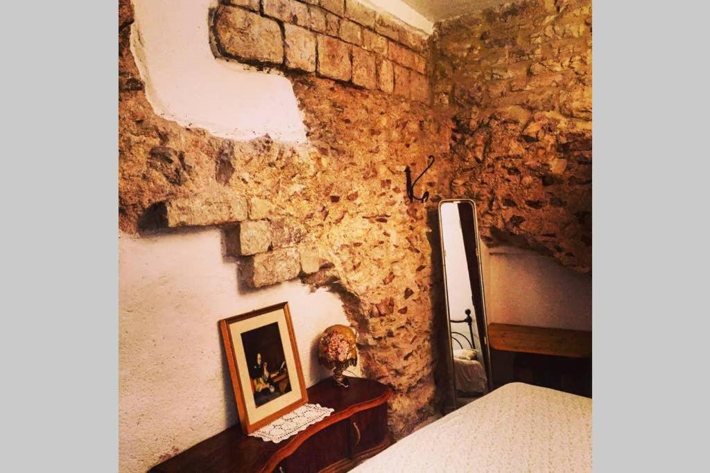 Assisi Anfiteatro Romano Εξωτερικό φωτογραφία